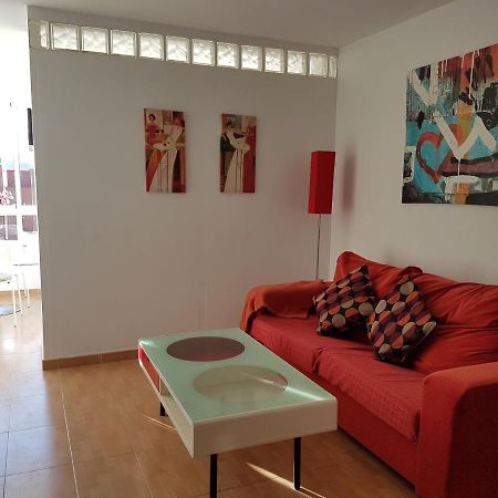 Mini Penthouse Close To Beach With Nice Seaviews เนร์คา ภายนอก รูปภาพ