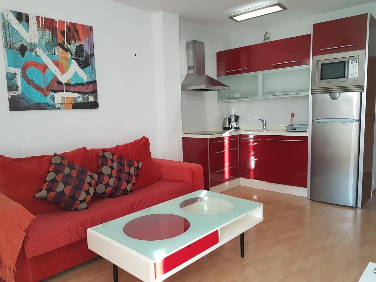 Mini Penthouse Close To Beach With Nice Seaviews เนร์คา ภายนอก รูปภาพ